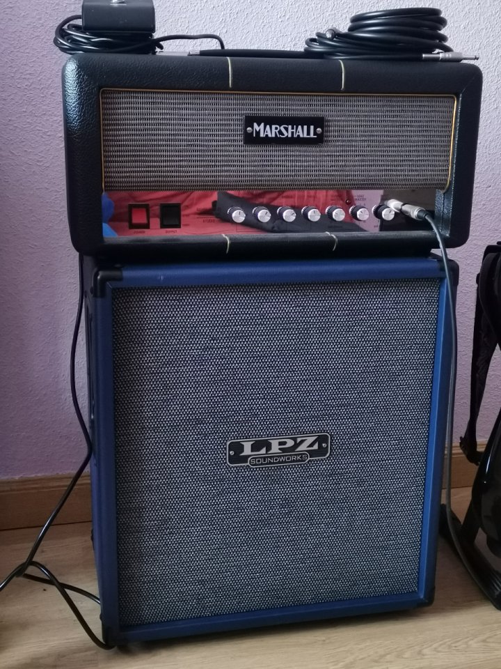 Pantalla Bezier Guitars (Medidas Mesa Boogie Mini Rectifier Recto abierta)