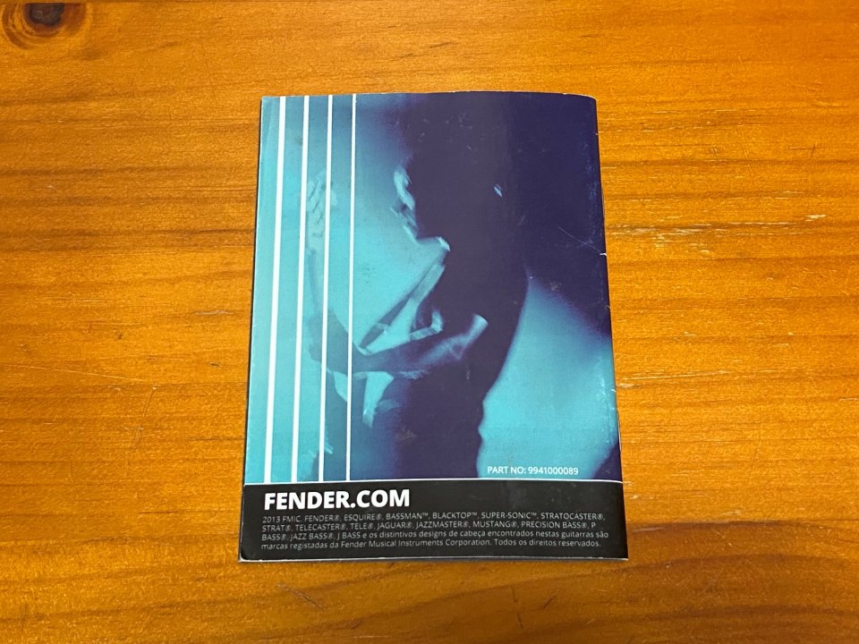Catálogo Bajos Fender 2013 Edición portuguesa de segunda mano · Foto 10 de 10 · Badajoz · 20 €