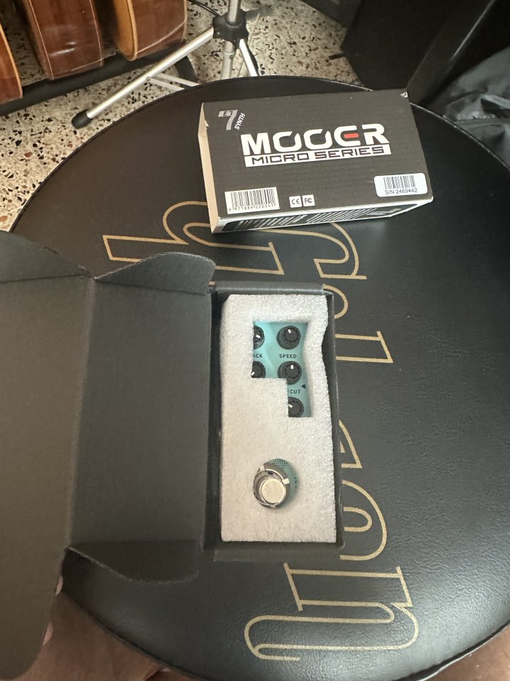 Pedal Synth Mooer E7 de segunda mano · Foto 2 de 6 · Las Palmas · 70 €