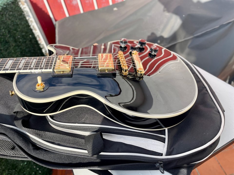 Epiphone Les Paul Custom 2025 de segunda mano · Foto 7 de 8 · Barcelona · 545 €