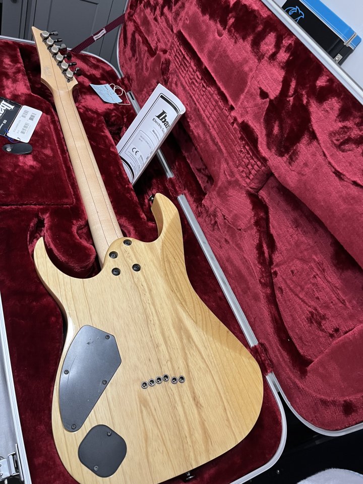 Ibanez prestige RG652AHMFX-NGB JAPAN