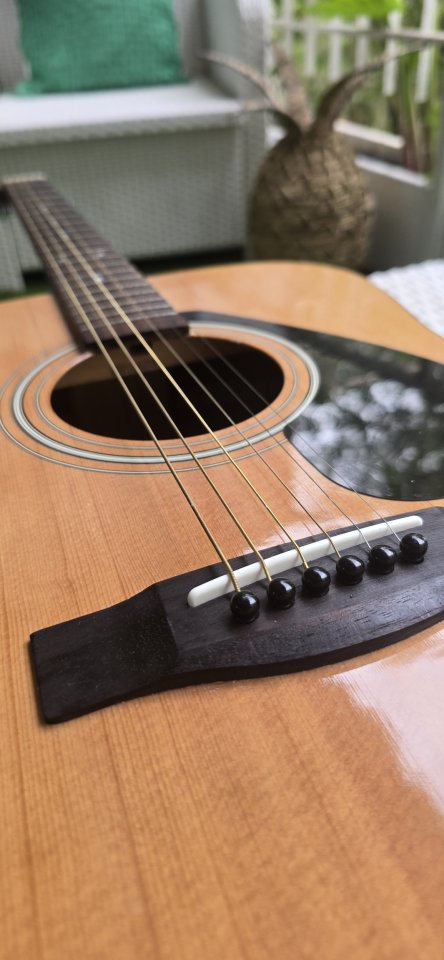 Guitarra Acústica Yamaha