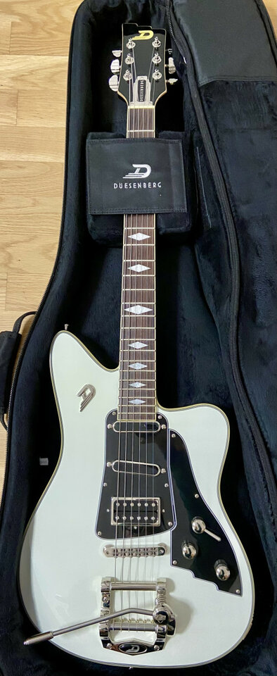 Duesenberg Paloma White