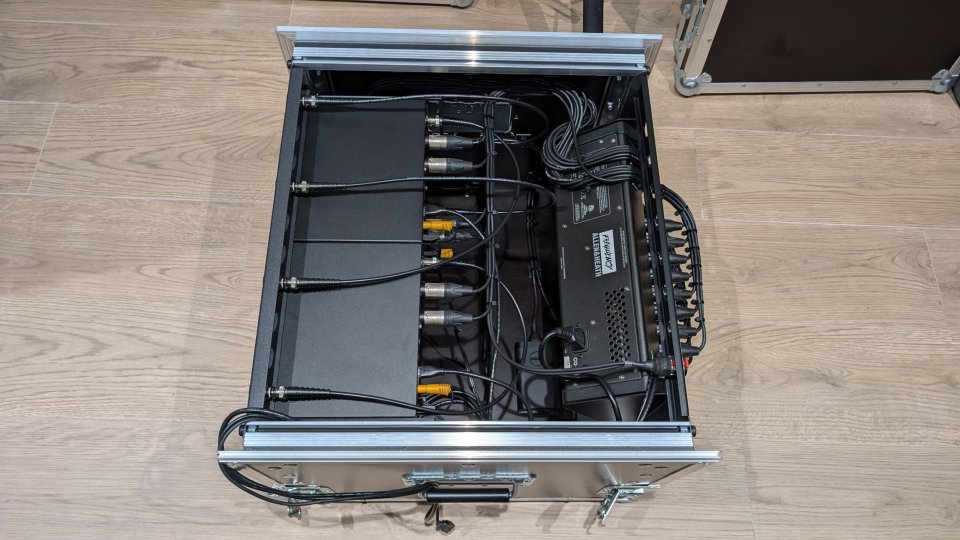 Sistema de monitores inalámbrico