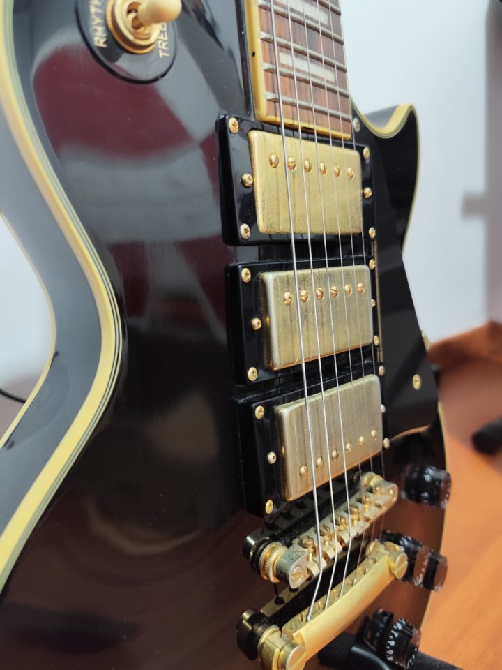 Epiphone Les Paul Black Beauty de segunda mano · Foto 1 de 6 · Las Palmas · 650 €