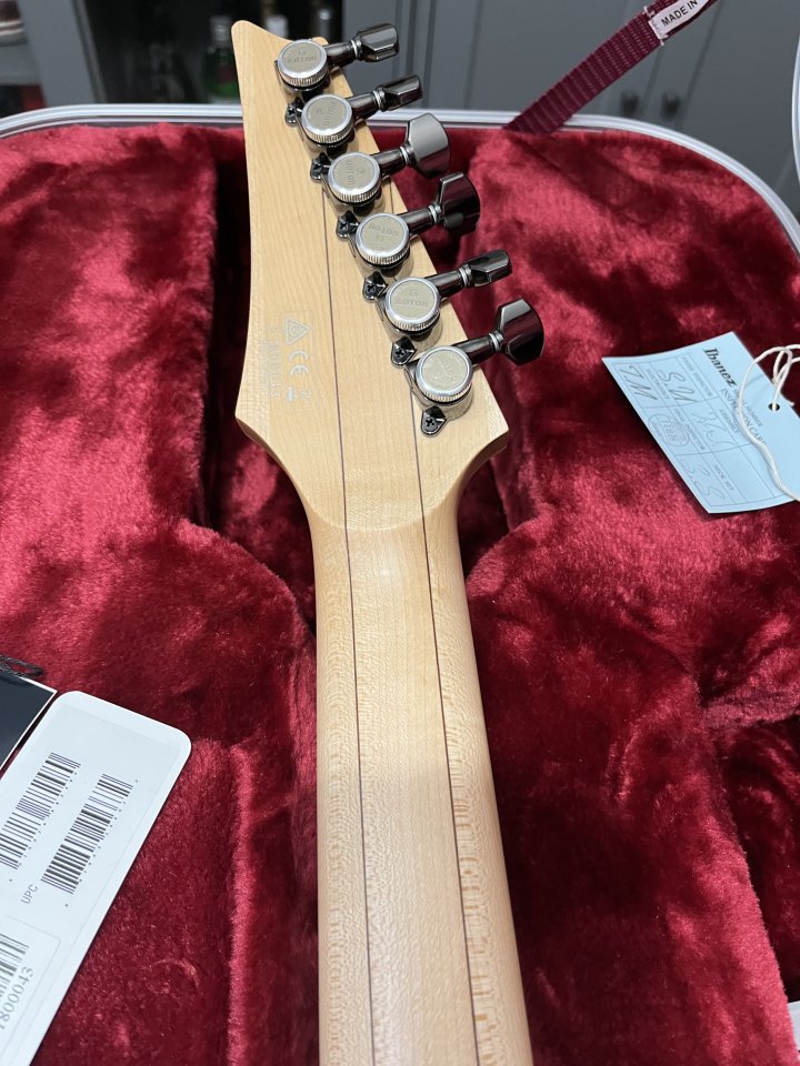 Ibanez prestige RG652AHMFX-NGB JAPAN