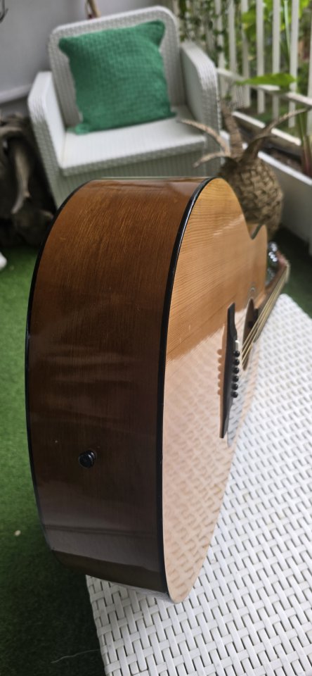 Guitarra Acústica Yamaha