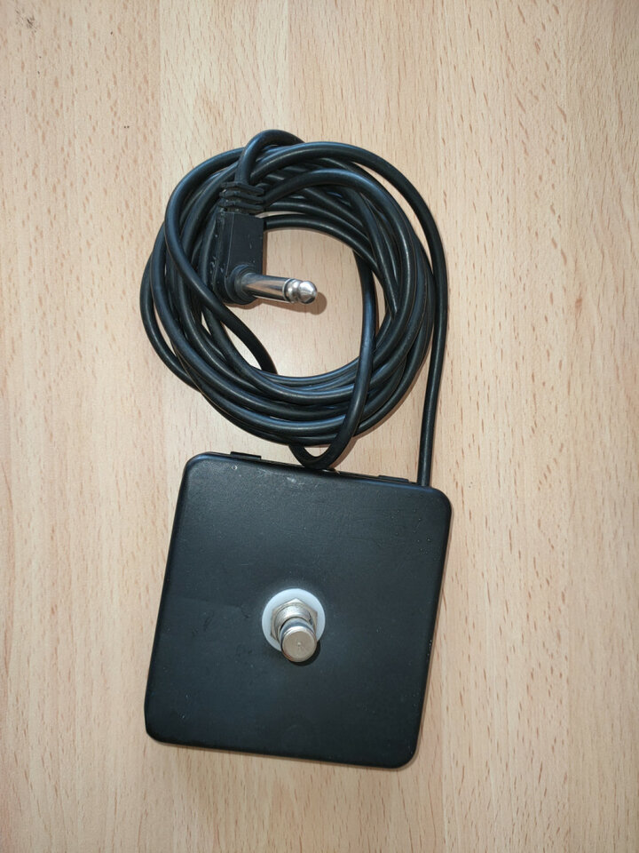 Pedal SWITCH ON/OFF mono