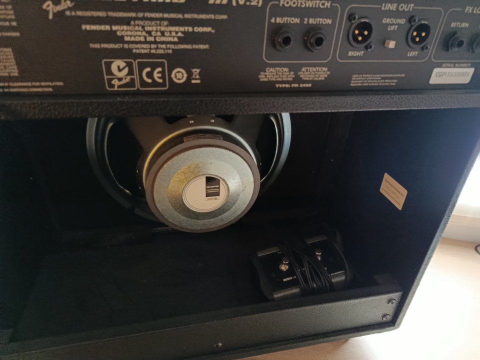 Amplificador Fender Mustang III V.2