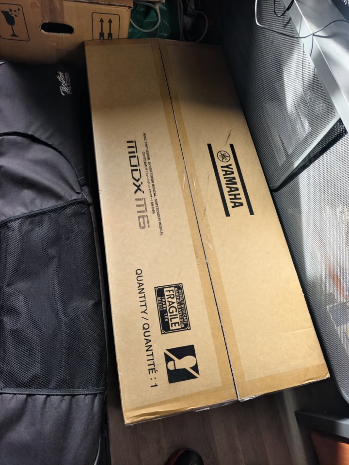 Yamaha modx m6 de segunda mano · Foto 2 de 3 · Alicante · 1100 €