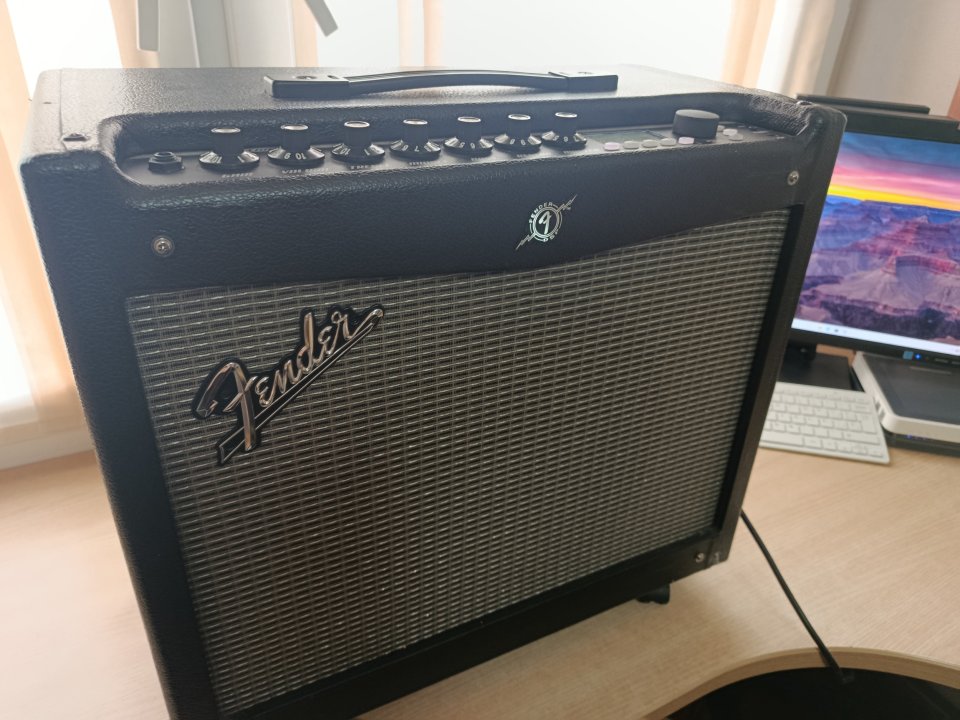 Amplificador Fender Mustang III V.2