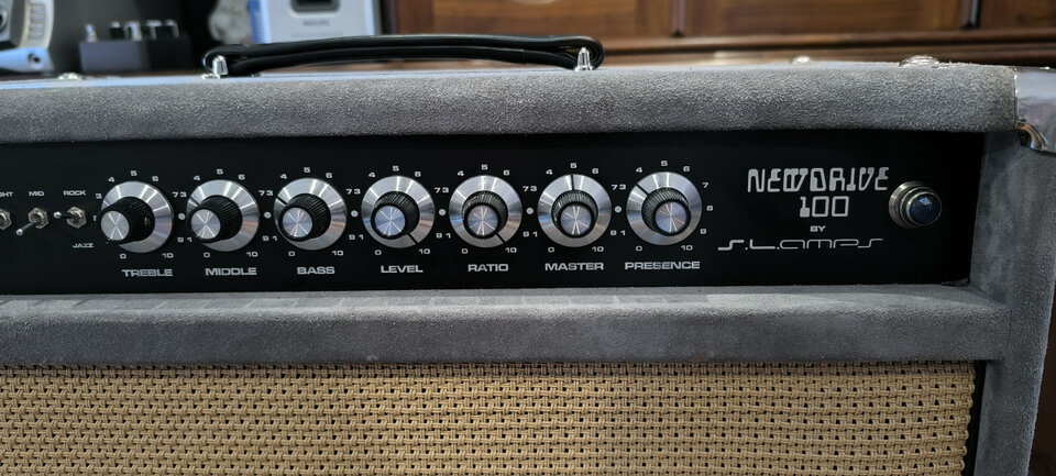 SL AMPS NEWDRIVE 100 (Dumble Robben Ford)