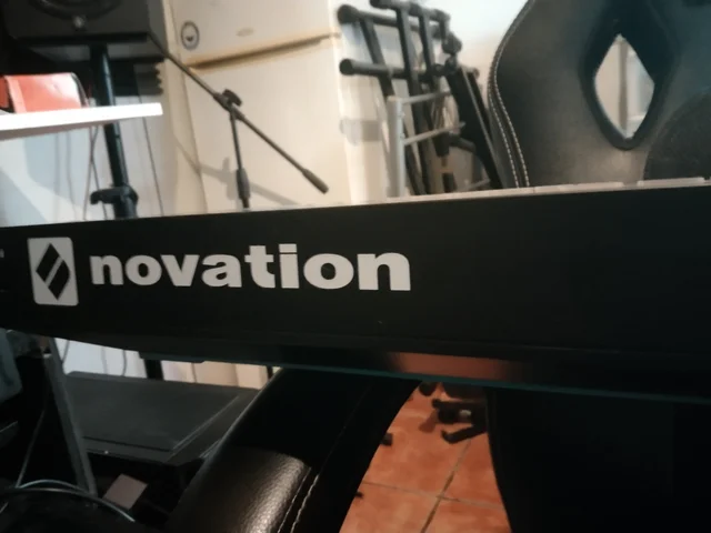 Novation SL MkIII – Controlador MIDI profesional