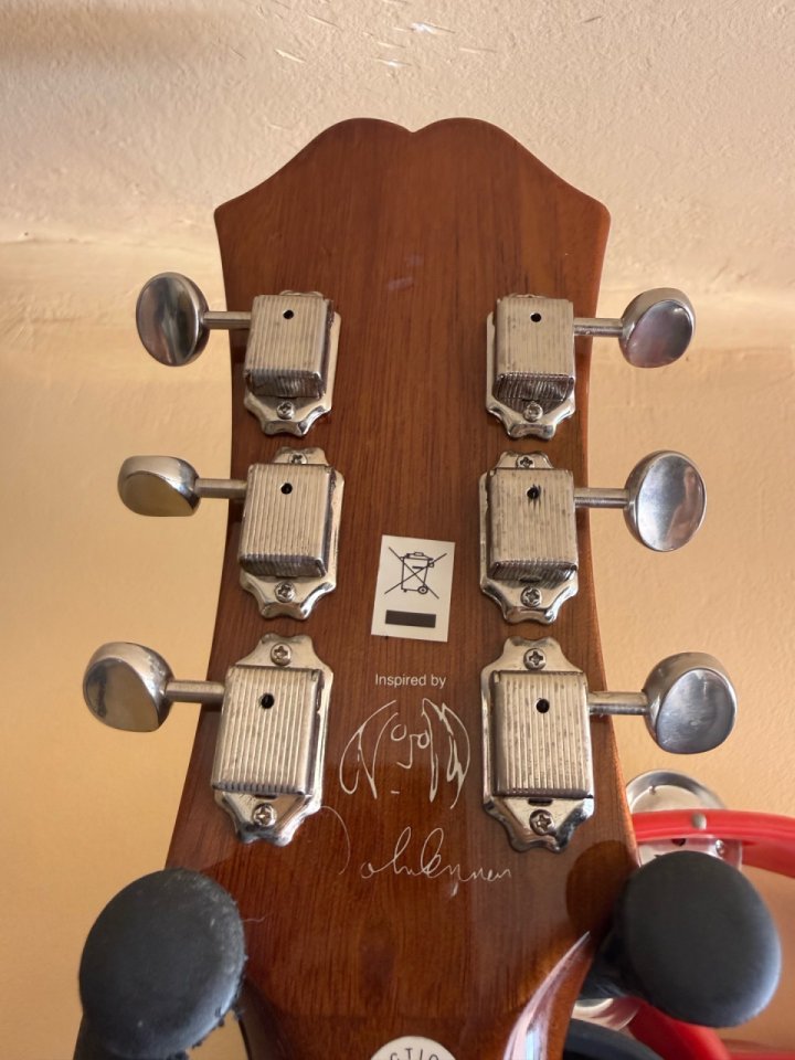 Epiphone Casino Inspired by John Lennon de segunda mano · Foto 5 de 7 · Valencia · 1195 €