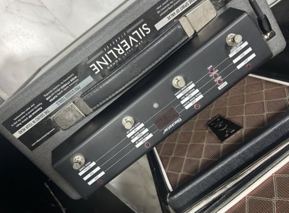 Amplificadores de guitarra (mesa ,blasckstar) de segunda mano · Foto 7 de 9 · Sevilla