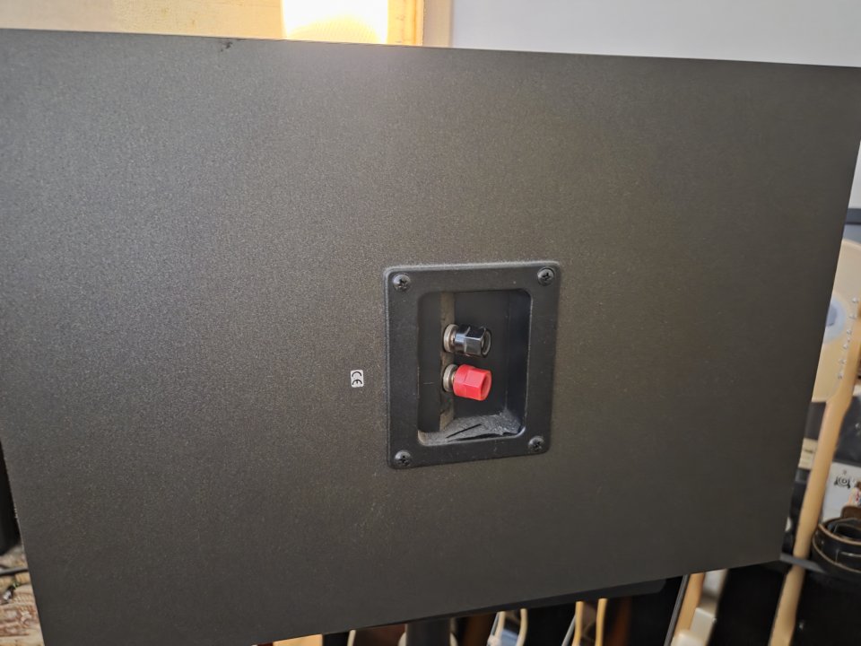 Event 20/20p. Monitores de respuesta plana (campo cercano) autoamplificados