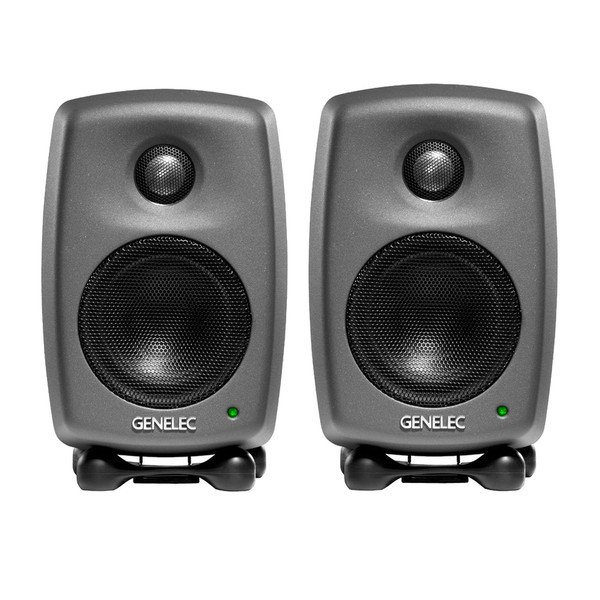 Pareja de Genelec 8010 o IK Multimedia iloud micro