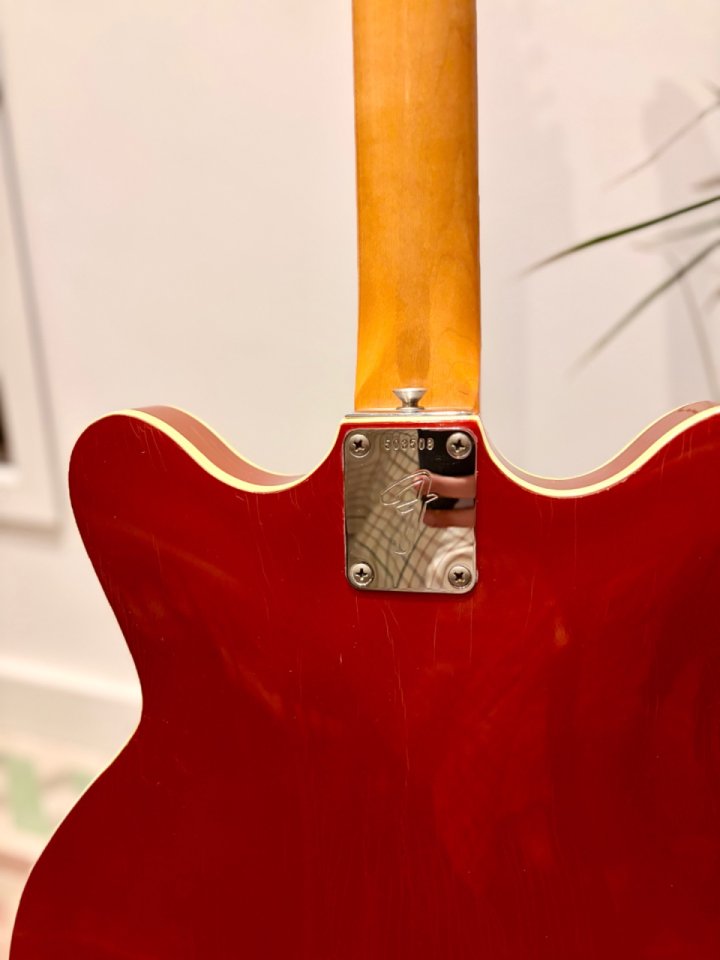Fender Coronado II 1965 - Candy Apple Red (Custom color) de segunda mano · Foto 8 de 10 · Madrid · 3800 €