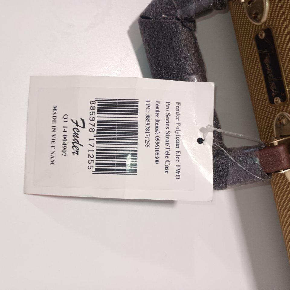 Estuche Fender Stratocaster/Telecaster de segunda mano · Foto 8 de 8 · Málaga · 150 €