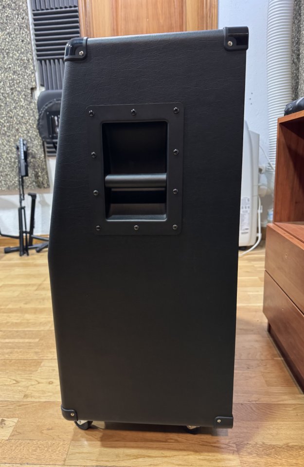 Pantalla BLACKSTAR SERIES ONE 412 PRO A