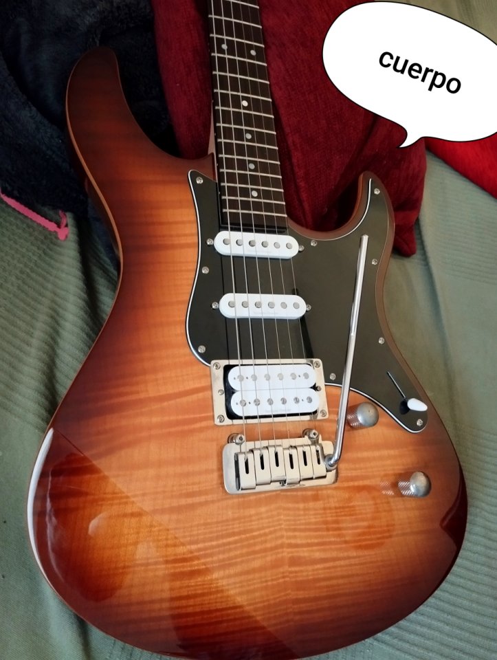 Guitarra eléctrica Yamaha pacífica 812v