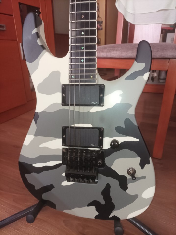 ESP M2 URBAN CAMO de segunda mano · Foto 4 de 9 · Badajoz · 2395 €