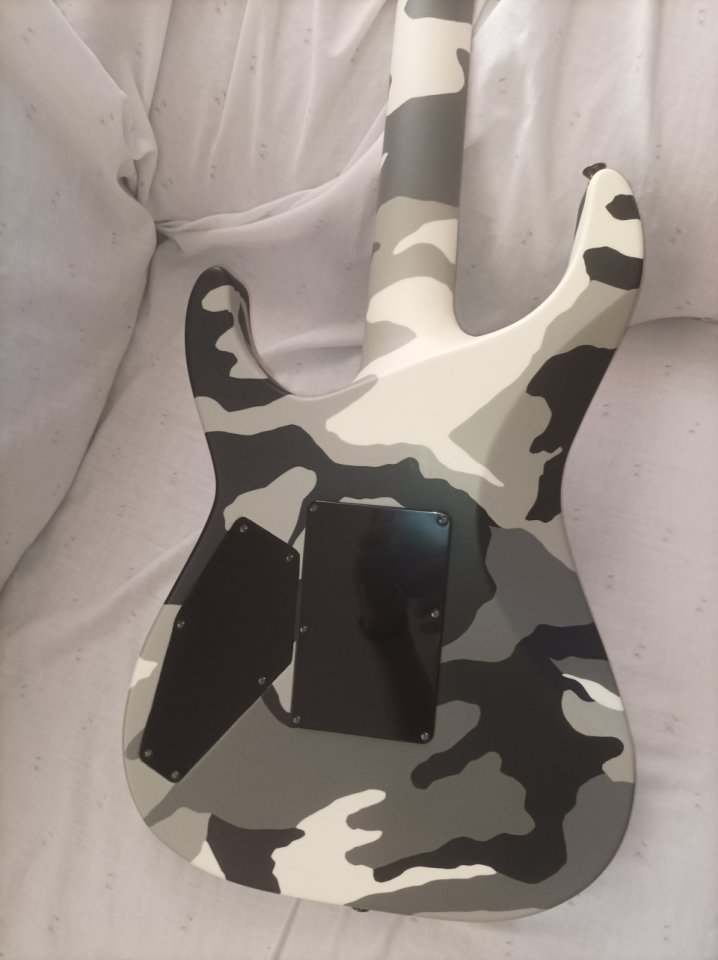 ESP M2 URBAN CAMO de segunda mano · Foto 5 de 9 · Badajoz · 2395 €