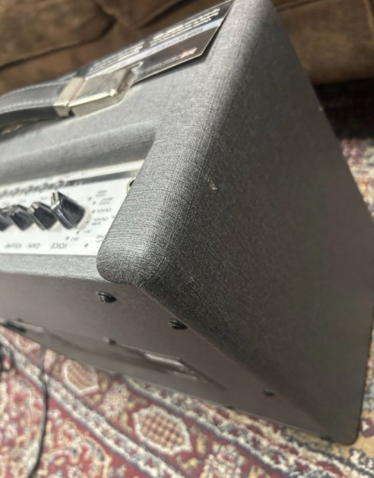 Amplificadores de guitarra (mesa ,blasckstar) de segunda mano · Foto 8 de 9 · Sevilla