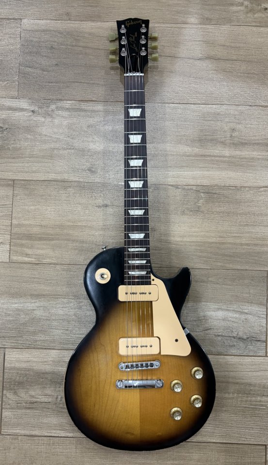 Gibson Les Paul Tribute 60s P90 Sunburst de segunda mano · Foto 2 de 8 · Cádiz · 850 €