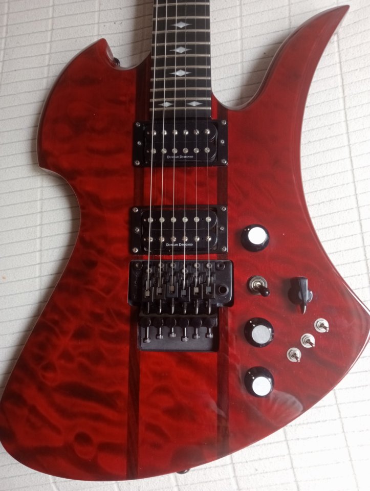 BC Rich Mockingbird ST