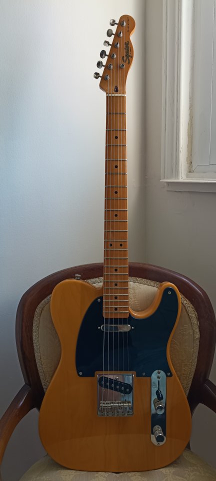 Guitarra eléctrica Squier Classic Vibe '50s de segunda mano · Foto 10 de 10 · Madrid · 300 €