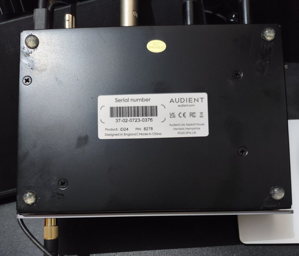 Interfaz de audio USB-C AUDIENT iD24 de segunda mano · Foto 2 de 8 · Sevilla · 210 €