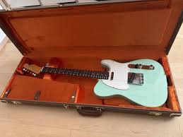 Fender American Vintage II 1963 Telecaster Surf Green.