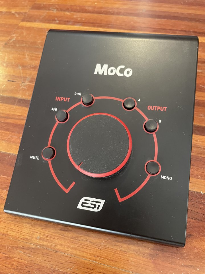 Controlador de monitores pasivo ESI MOCO