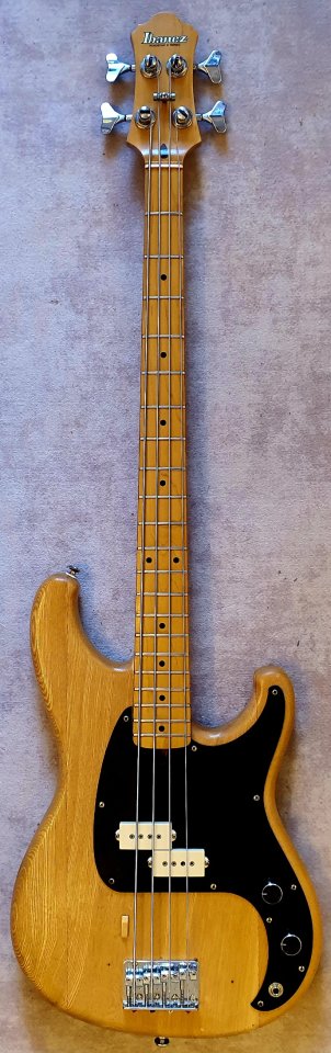 Ibanez RB620 Roadstar II Bass. Made in Japan (FujiGen), año 1983 de segunda mano · Foto 1 de 7 · Alicante · 550 €