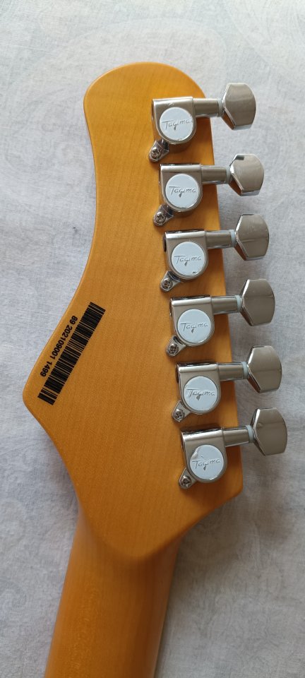 Guitarra Tagima TG-530 de segunda mano · Foto 2 de 10 · Madrid · 190 €