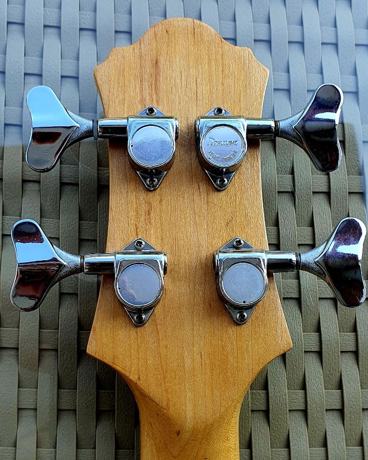Ibanez RB620 Roadstar II Bass. Made in Japan (FujiGen), año 1983 de segunda mano · Foto 4 de 7 · Alicante · 550 €