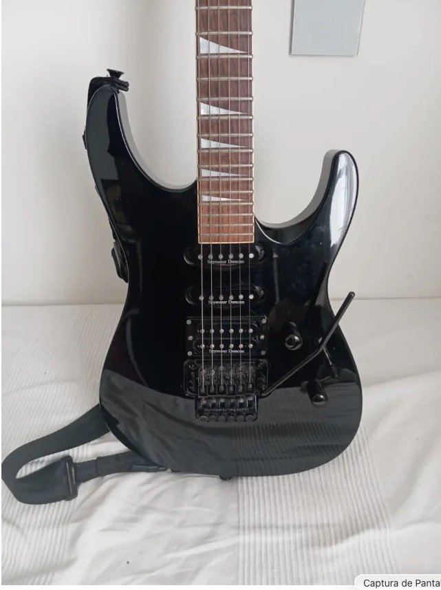 Guitarra Jackson dinky Made in Japan año 1998 de segunda mano · Foto 2 de 8 · Málaga · 600 €