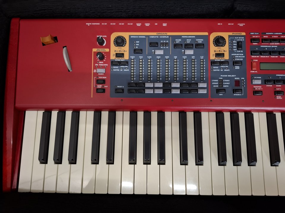 Nord Stage 2 EX HP 76 de segunda mano · Foto 1 de 6 · Alicante · 2000 €