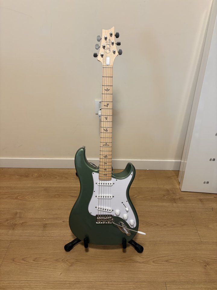 PRS Silver Sky John Mayer