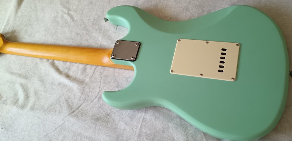 Guitarra Tagima TG-530 de segunda mano · Foto 5 de 10 · Madrid · 190 €
