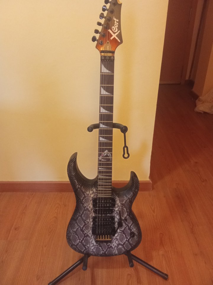 CORT X-6 Viper Snakeskin
