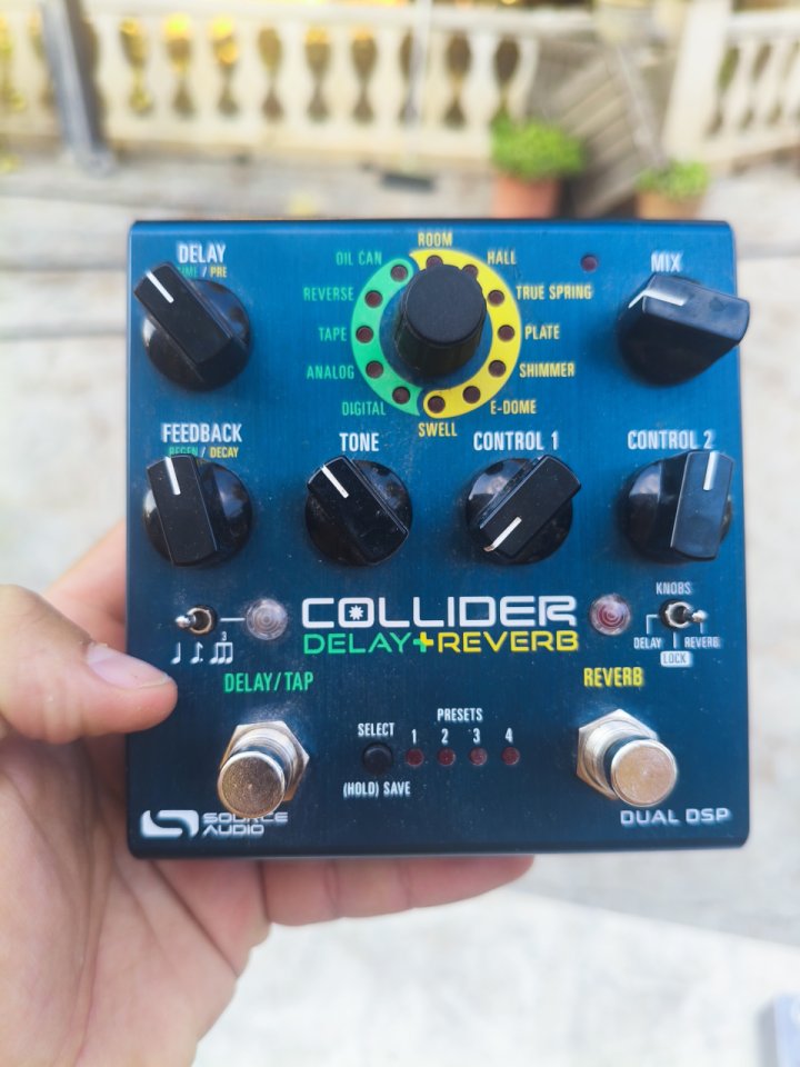 Source Audio Collider reverb+delay de segunda mano · Foto 1 de 5 · Valencia · 300 €
