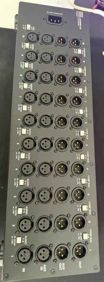 Rack Midas Legend L10 + Elysia Karacter 500 + Elysia xpressor 500 + Meris Mercury7 500 de segunda mano · Foto 3 de 3 · Zamora · 2700 €