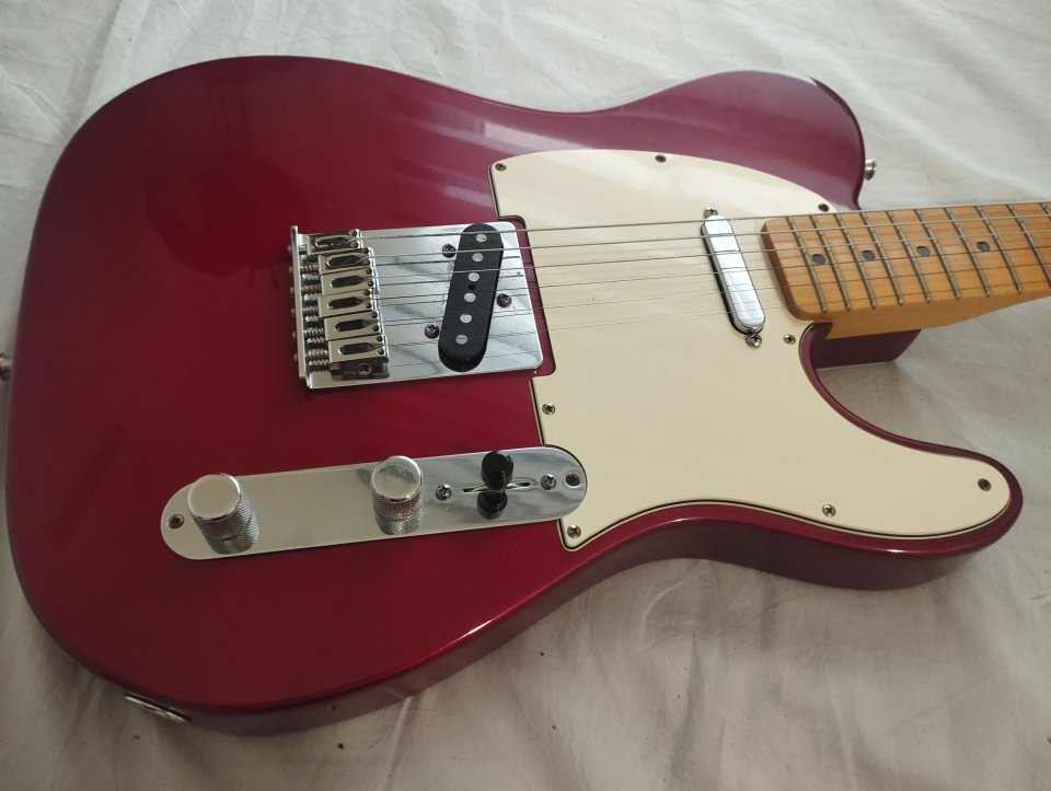 Fender Telecaster Standard + Lollar Special T de segunda mano · Foto 2 de 10 · Valencia · 780 €