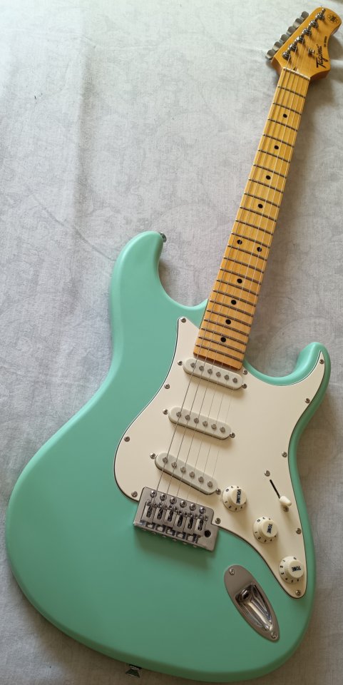 Guitarra Tagima TG-530 de segunda mano · Foto 8 de 10 · Madrid · 190 €