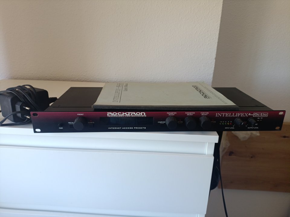 Rocktron Intellifex Online de segunda mano · Foto 2 de 5 · Castellón · 170 €
