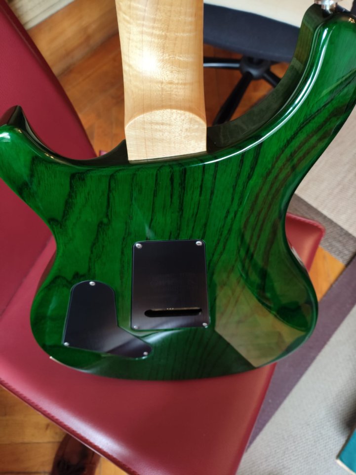 PRS Custom 24 Swamp Ash "Limited International Run" (Flame Maple Neck) de segunda mano · Foto 5 de 10 · Madrid · 3500 €