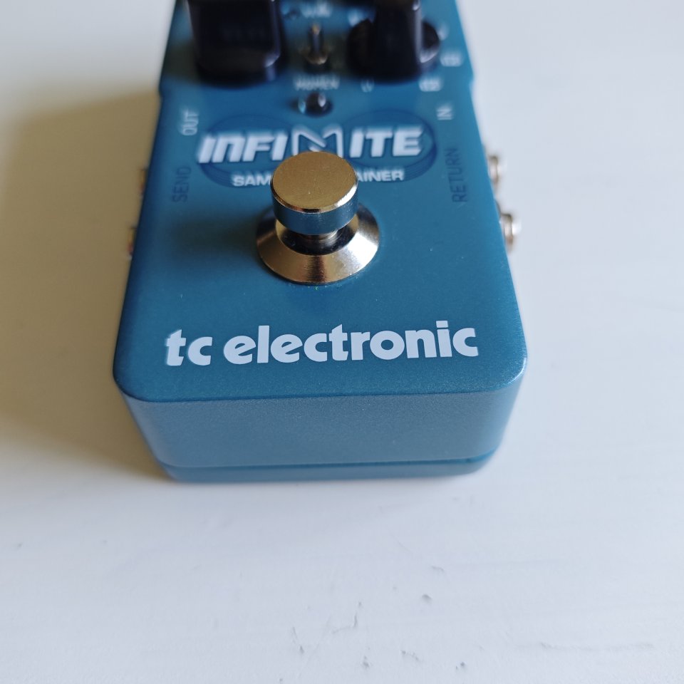 TC Electronic Infinite Sampler Sustainer de segunda mano · Foto 3 de 7 · Madrid · 75 €