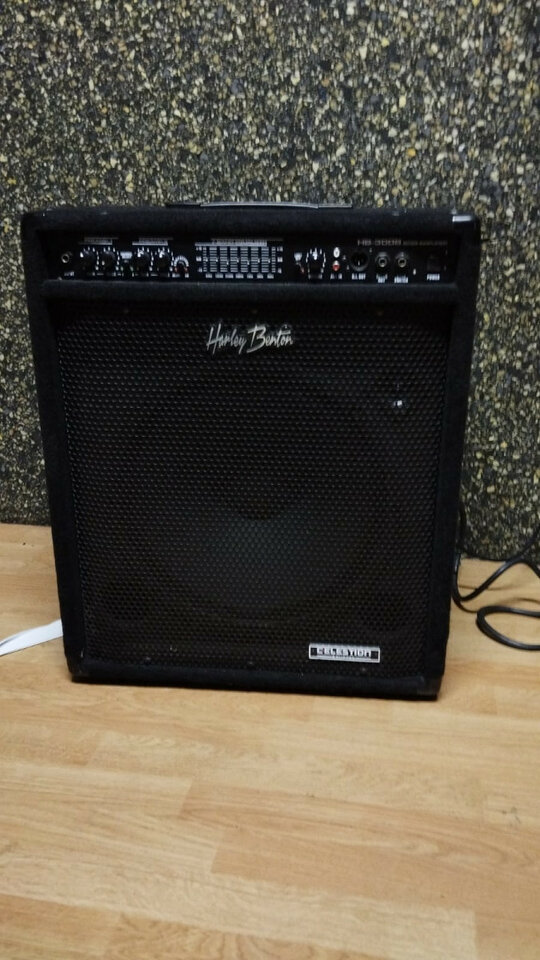 Harley benton hb-300b